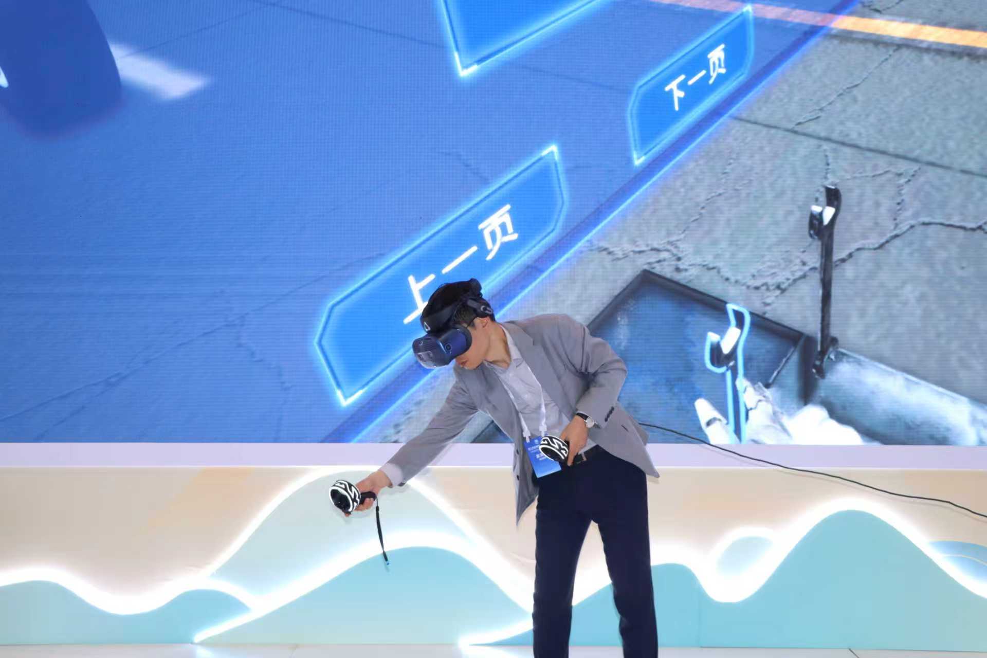 創新引領未來，新海航旗下海航技術VR機務技能培訓應用系統亮相第三屆CATA航空大會